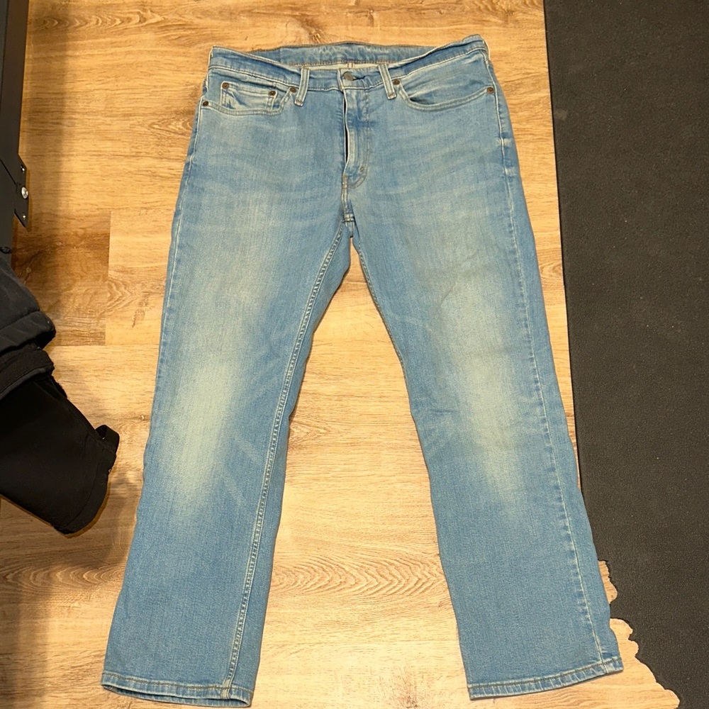 Men's Levi’s Light Blue Jeans